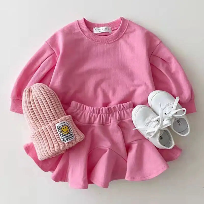 Fashionable summer skirt set